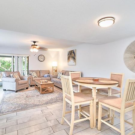 South Tampa Retreat Fenced Yard, Top Location! エクステリア 写真
