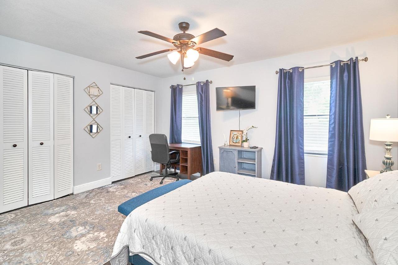 South Tampa Retreat Fenced Yard, Top Location! エクステリア 写真